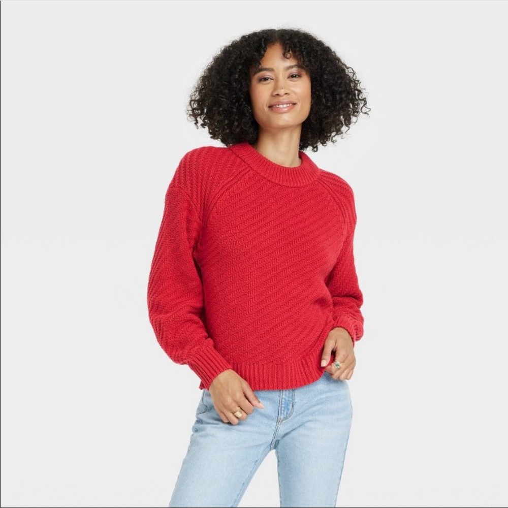Women's Crewneck Pullover Sweater -
Universal Thread Red Small